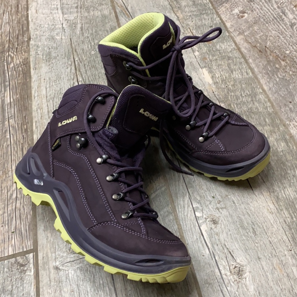 COPY - Lowa Renegade GTX Mid Hiking Boots 9.5
